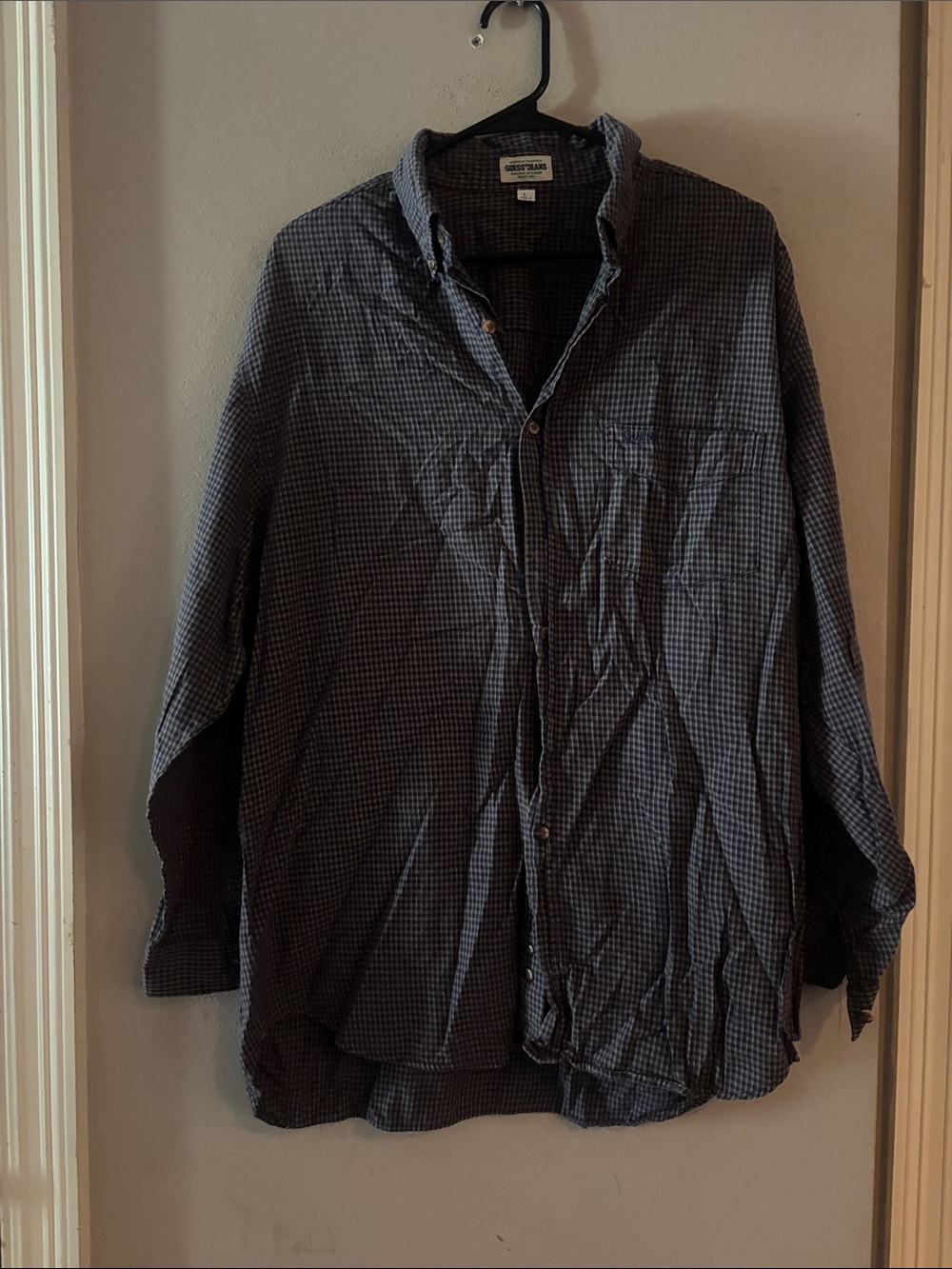 Vintage Guess Blue Checked Women’s Button-Up Jean Jacket